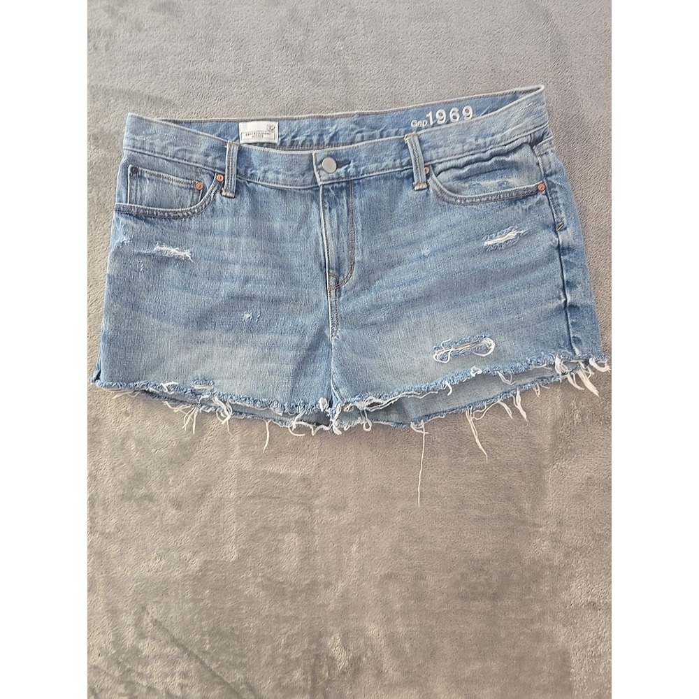 Gap 1969 Sexy Boyfriend Distressed‎ Denim Jean Shorts Women's Size 32